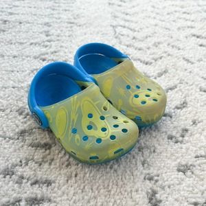 Toddler UFO Spaceship Crocs size 4/5C